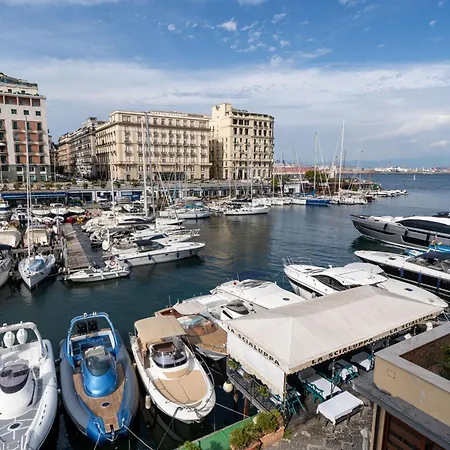 Marinari Неаполь